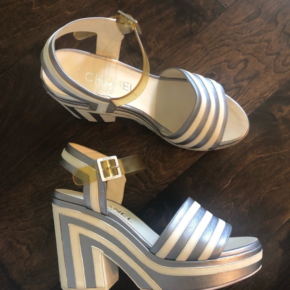 CHANEL Striped Silver White Platform Wedge Shoes - Picture 4 of 7